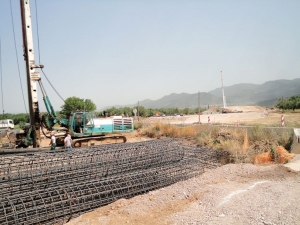 Ξεκίνησε η κατασκευή γέφυρας στην Ανθεια