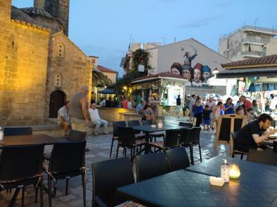 Καλαμάτα: Προβληματισμός για πορεία πανδημίας και τους νέους περιορισμούς σε επαγγελματίες εστίασης