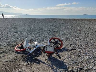 Πεταμένο ποδήλατο