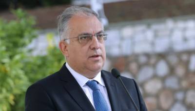 Θεοδωρικάκος: Κλείνουμε τους παράνομους συνδέσμους φιλάθλων