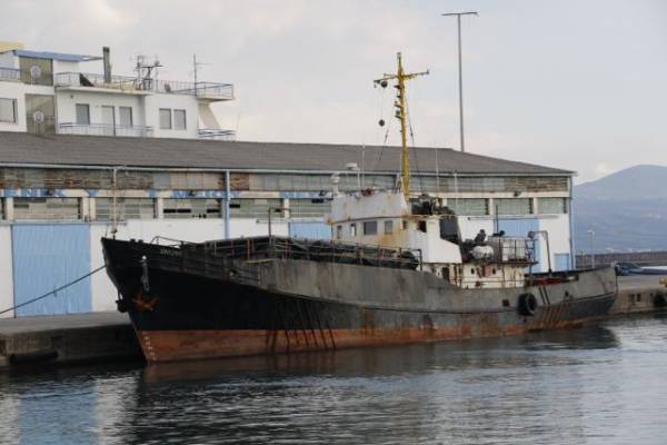 1 χρόνο φυλακή στον καπετάνιο του "Simone"