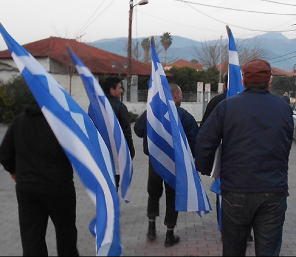 Στο Πλατύ κλιμάκιο της Χρυσής Αυγής για τους τσιγγάνους