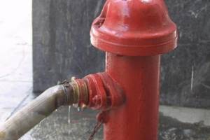 Εκλεισε πυροσβεστικό κρουνό και κάηκε σπίτι στο Μαχαλά