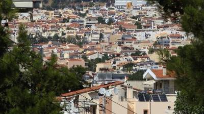 Μετά τις φοροελαφρύνσεις η ώρα των κλειστών ακινήτων