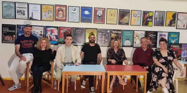 Τριφυλιακό Ερασιτεχνικό Θέατρο: Πρεμιέρα απόψε για την κωμωδία «TOC²»