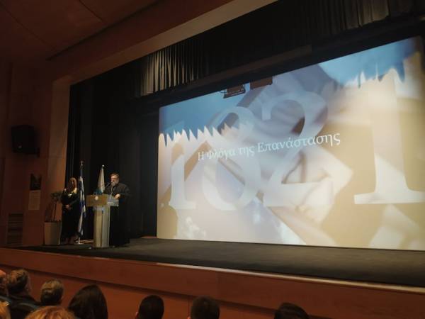 Το ντοκιμαντέρ του Μανουσάκη προβλήθηκε στην Καλαμάτα: “1821 - η φλόγα της Επανάστασης”