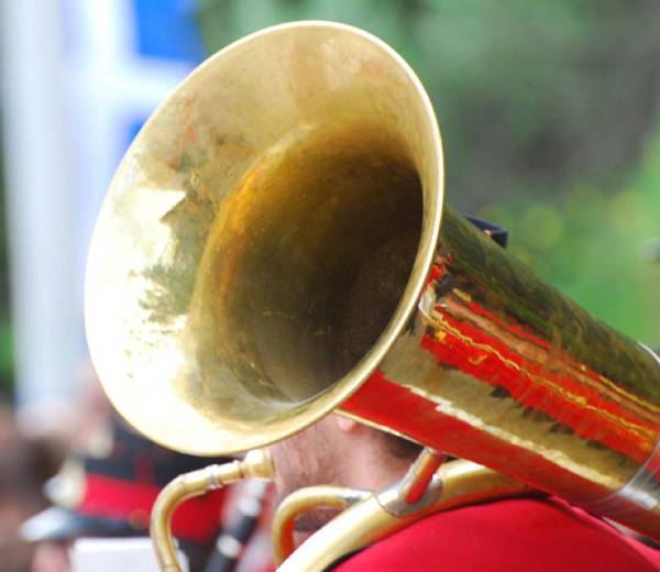 Εγγραφές και μαθήματα στη Φιλαρμονική Κυπαρισσίας
