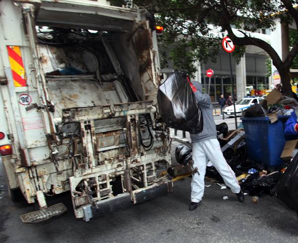 15 εργάτες με 8μηνη σύμβαση στην Καθαριότητα