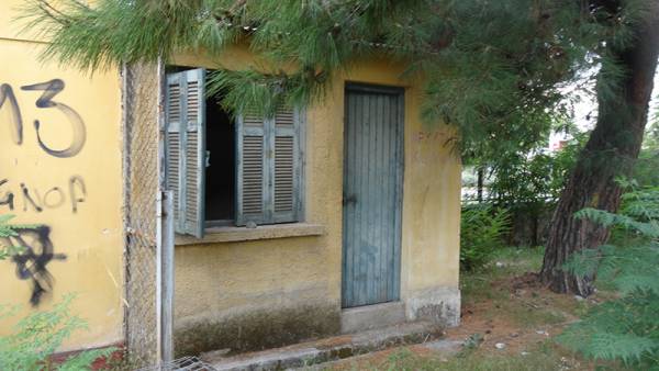 Εγκαταλελειμμένος ο Σιδηροδρομικός Σταθμός Καλαμάτας