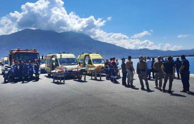 Στο λιμεναρχείο Καλαμάτας ο επικεφαλής της Frontex - Ανακρίνονται 8 ύποπτοι ως διακινητές