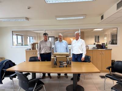 Δωρεά 10 laptops σε μαθητές από τον Συνεταιρισμό Φαρμακοποιών Νότιας Πελοποννήσου