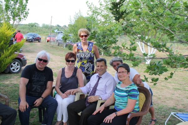 Λουξεμβουργιανοί ζητούν δρόμο για το Αχλαδοχώρι