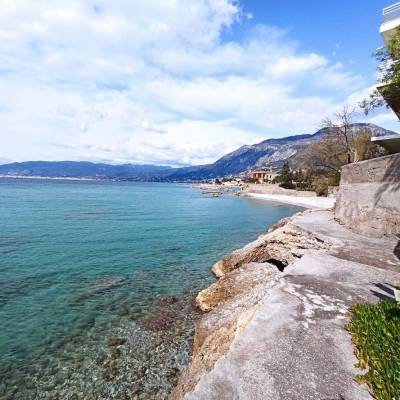 Στην Καλαμάτα παραλία δεν έχει μόνο η Ναυαρίνου