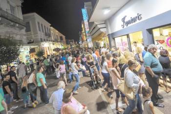 Μεγάλες προσδοκίες για τη "Λευκή Νύχτα": Ολοι οι δρόμοι σήμερα οδηγούν στην Καλαμάτα