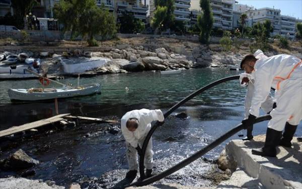 Έντονο στρες μπορεί να προκαλέσει η πετρελαιοκηλίδα στο Σαρωνικό