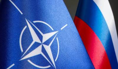 ΝΑΤΟ: «Ασυνήθιστες» κινήσεις ρωσικών στρατευμάτων στα σύνορα με την Ουκρανία