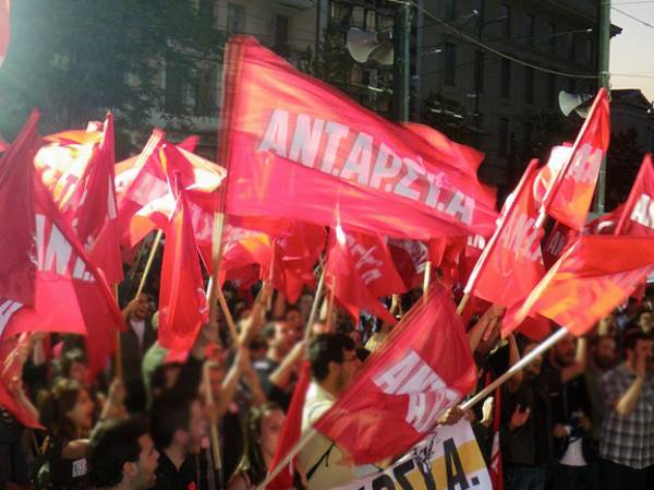 Προεκλογική συγκέντρωση της ΑΝΤΑΡΣΥΑ στην Καλαμάτα