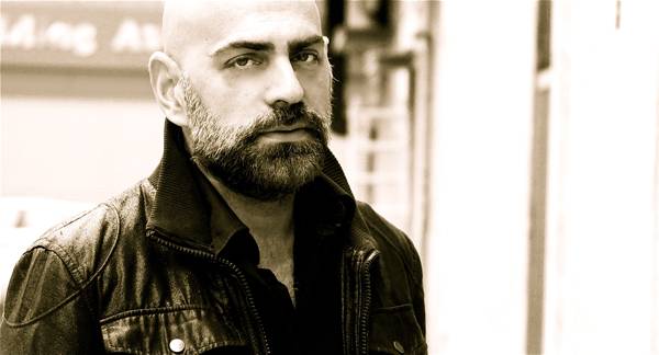 Ο Δημήτρης Καρατζιάς στην "Ε": "Είμαστε ρατσιστές και συντηρητικοί"