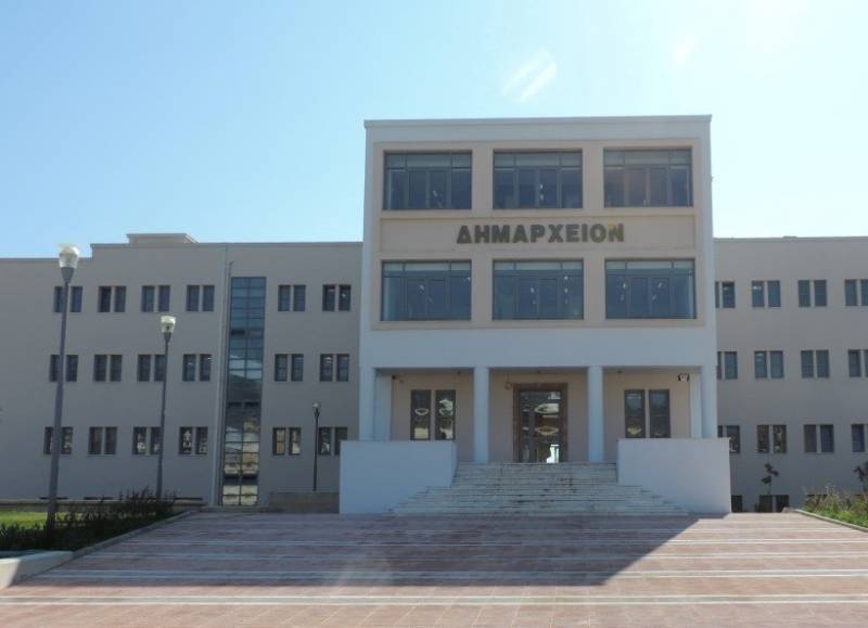 Οικονομάκος κατά απόφασης απόλυσης συμβασιούχων Stage