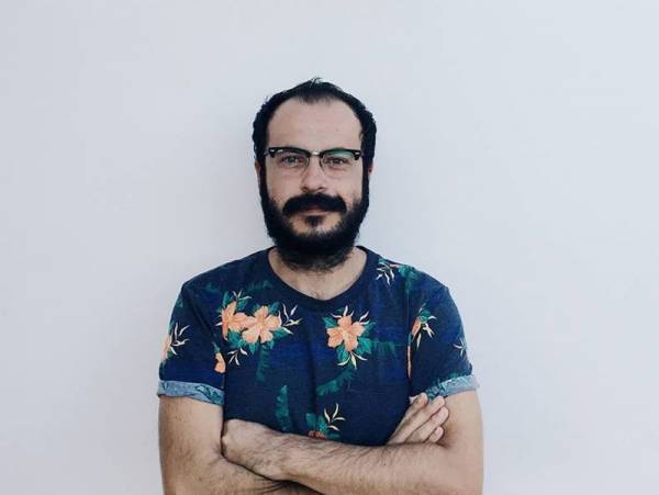 Γιάννης Πορφυρόπουλος: Καλαματιανός αρχαιολόγος με αγάπη για την φωτογραφία