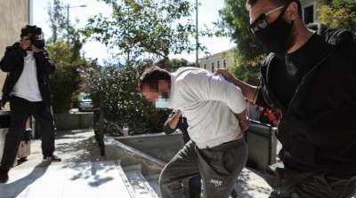 Κολωνός: Νέα κατάθεση έδωσε η 12χρονη – Φέρεται να μίλησε για 10 νέα άτομα (βίντεο)