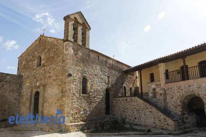 Για το βιβλίο του Αρχιμανδρίτη Χριστοφόρου Νταμάτη “Ιστορική Ιερά Μονή Βελανιδιάς - Το μοναστήρι του Παπαφλέσσα”