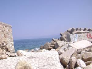 Με ολική καταστροφή κινδυνεύει το λιμάνι της Κυπαρισσίας