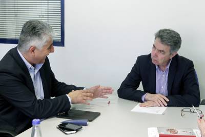 Ο Καφαντάρης με ΚΕΔΕ στο υπουργείο Αγροτικής Ανάπτυξης