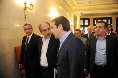 Κατσιφάρας σε Τσίπρα: "Ολυμπία Οδός μέχρι την Τσακώνα"