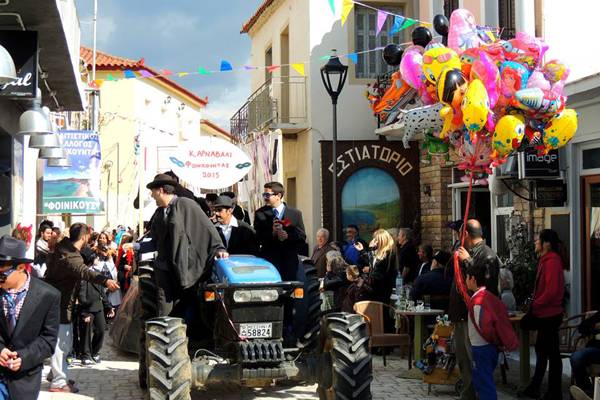 Διαγωνισμός αυτοσχέδιας στολής στη Φοινικούντα