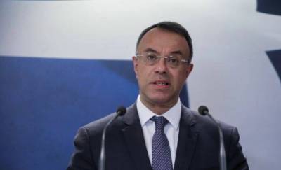 Σταϊκούρας: Εξετάζονται μέτρα στήριξης για εστίαση και τουρισμό