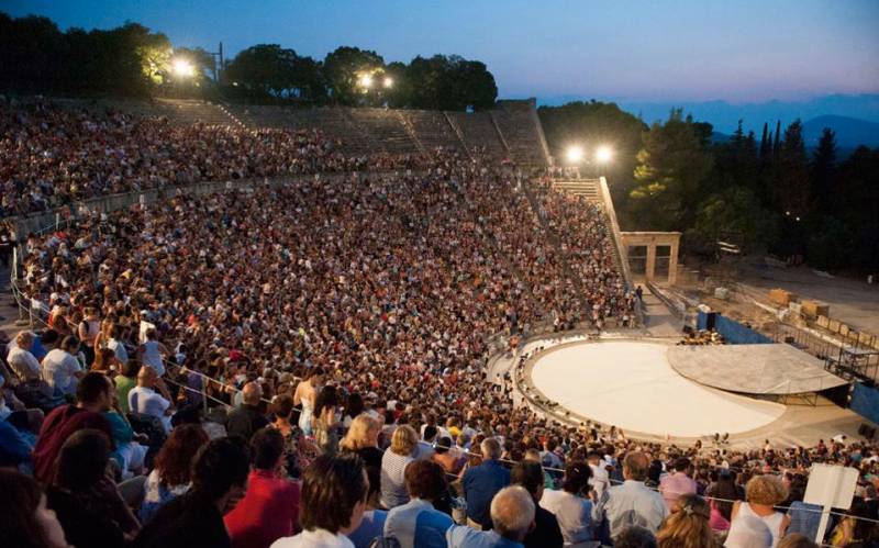 Λύκειο Επιδαύρου: “Εκπαιδεύοντας το κοινό στο Αρχαίο Δράμα”
