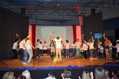 Το «Παρεόστατο» του Ε.Ε.Ε.ΕΚ «πέταξε» στα σύννεφα της αγάπης (Βίντεο+φωτογραφίες)