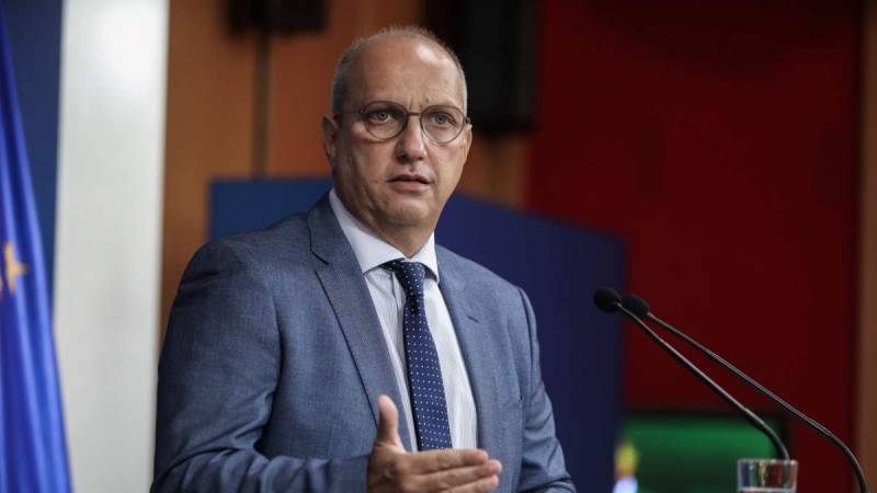 Οικονόμου για παρακολουθήσεις: Αν το ήξερε ο πρωθυπουργός δεν θα είχε συμβεί (βίντεο)