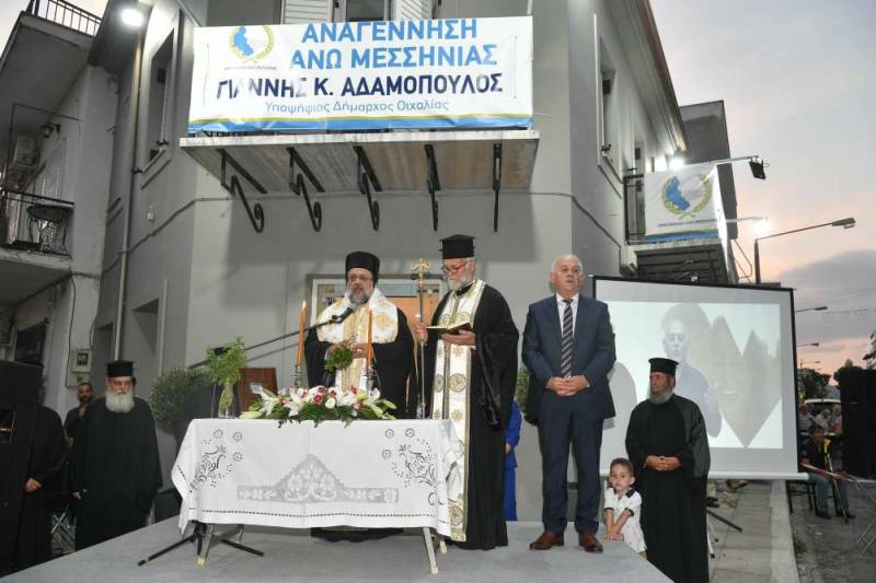 Εγκαινίασε το εκλογικό του κέντρο ο Αδαμόπουλος