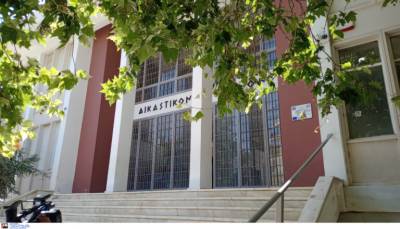 Δολοφονία στην Ηλεία: Σήμερα το τελευταίο αντίο στην 11χρονη – Την Παρασκευή η απολογία του δράστη (βίντεο)