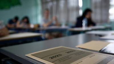 Βατά τα θέματα των Πανελλαδικών στα Αρχαία, απαιτητικά σε Βιολογία και Μαθηματικά