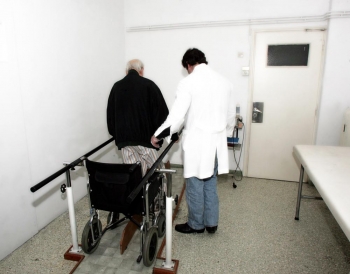 Δωρεάν εξετάσεις για τους ανασφάλιστους την Τετάρτη