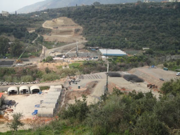 Σε εξέλιξη έρευνα για την παλαιά κατάρρευση: Δίνουν τον Ιούνιο το Παραδείσια - Τσακώνα