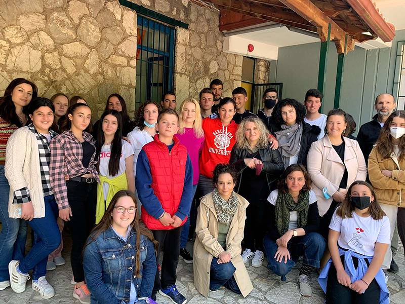 Ηλεία: Ιστοσελίδα με συνταγές της γιαγιάς και μαγειρικά κουίζ δημιούργησαν μαθητές από τη Λαμπεία