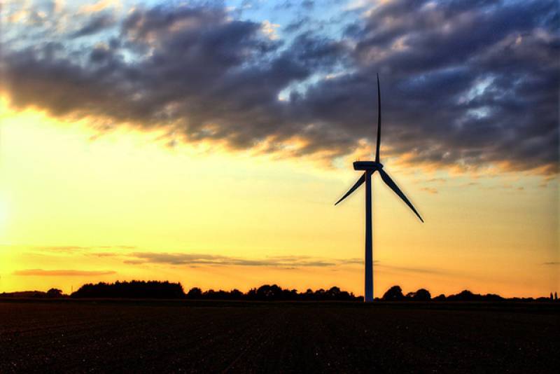 Πολιτικός καζαμίας για το... οικολογικό 2020