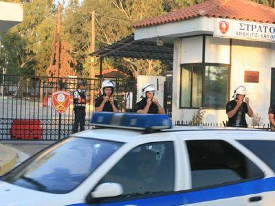 Εξέγερση στο Κέντρο Φιλοξενίας Μεταναστών στην Κόρινθο