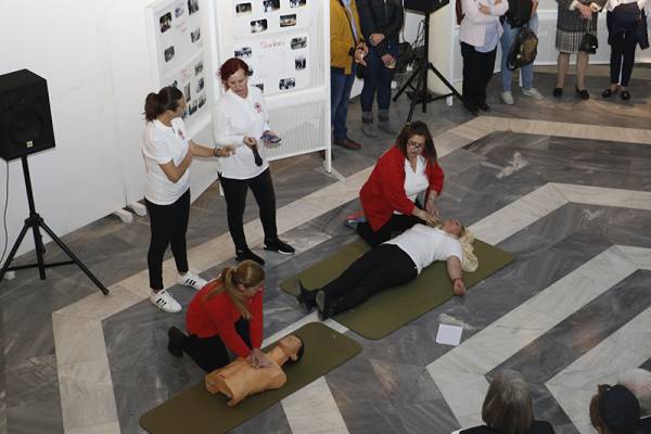 Καλαμάτα: Τίμησαν το έργο του Ερυθρού Σταυρού