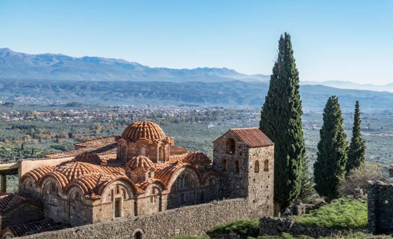 Διακοπές στην Πελοπόννησο μέσω Καλαμάτας προτείνει η «Independent»