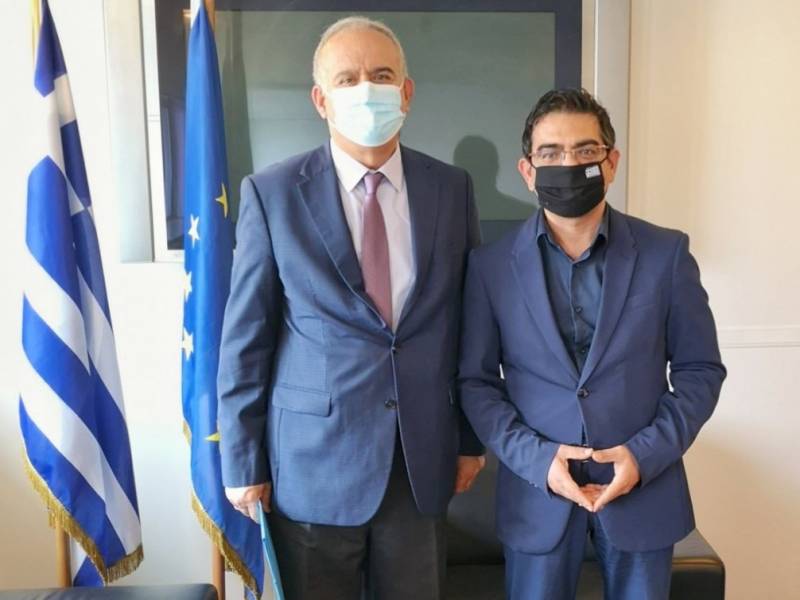 Λαμπρόπουλος σε Σταμάτη για Ρομά στην Αγία Τριάδα