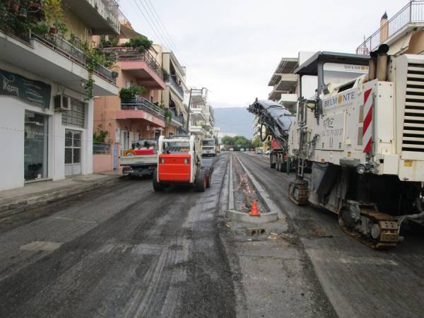 Νέα άσφαλτος στη Θεμιστοκλέους