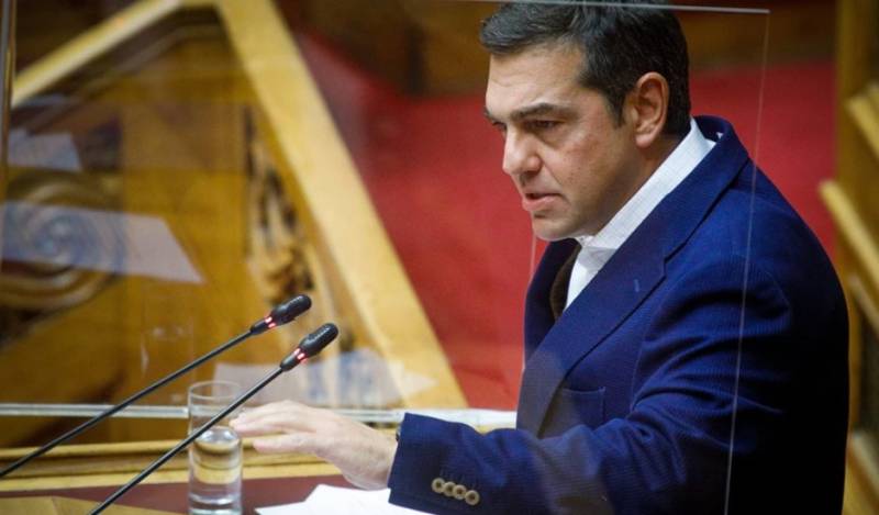 Τσίπρας: Ο Μητσοτάκης φοβάται και κρύβεται