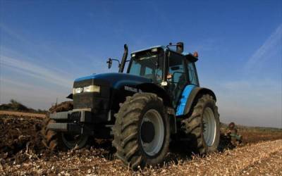 Eρχεται πρόγραμμα κατάρτισης για 12.619 νέους αγρότες