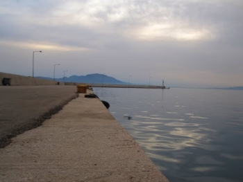 Πλοίαρχος έχασε τη ζωή του όταν βυθίστηκε ρυμουλκό στο Κιάτο