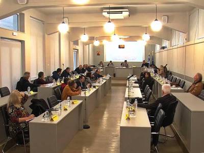 Περιφερειακό Συμβούλιο Πελοποννήσου: Καλεί την κυβέρνηση να στηρίξει τους πληγέντες αγρότες